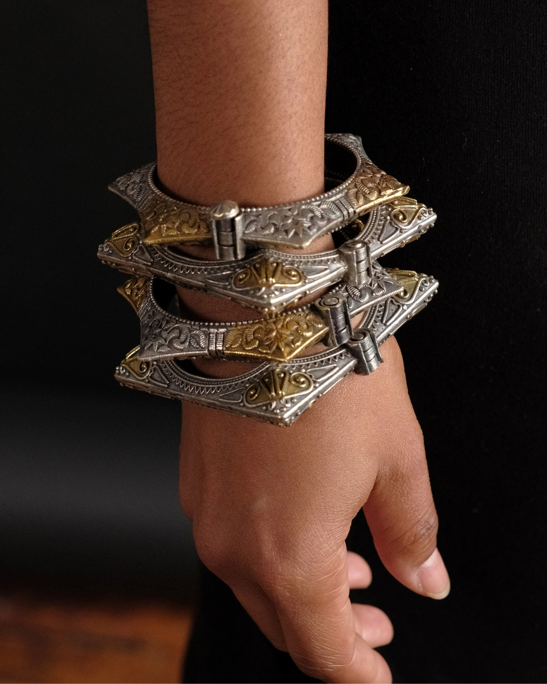 Finesse Two-Tone Cuff Bangle – MAABAE