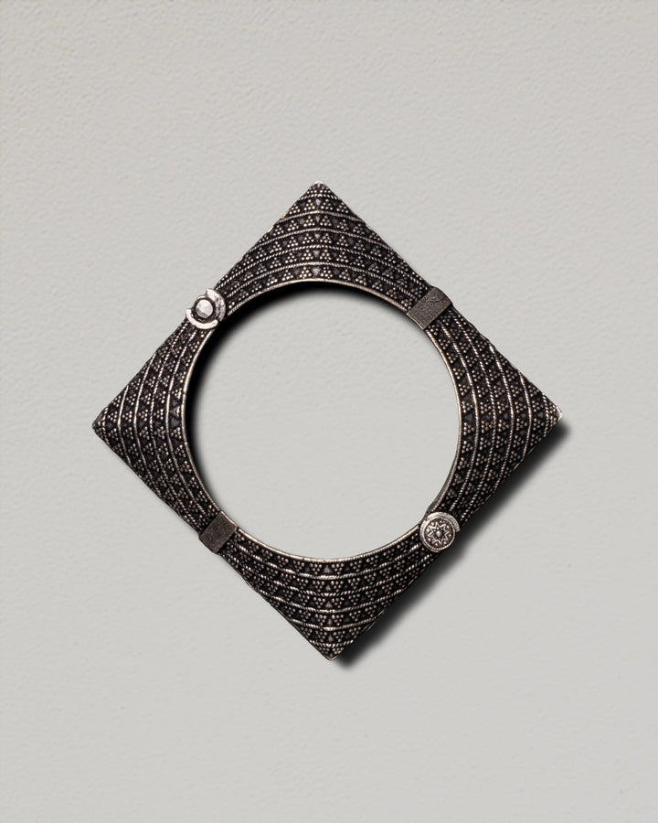 The Square Finesse Bangle