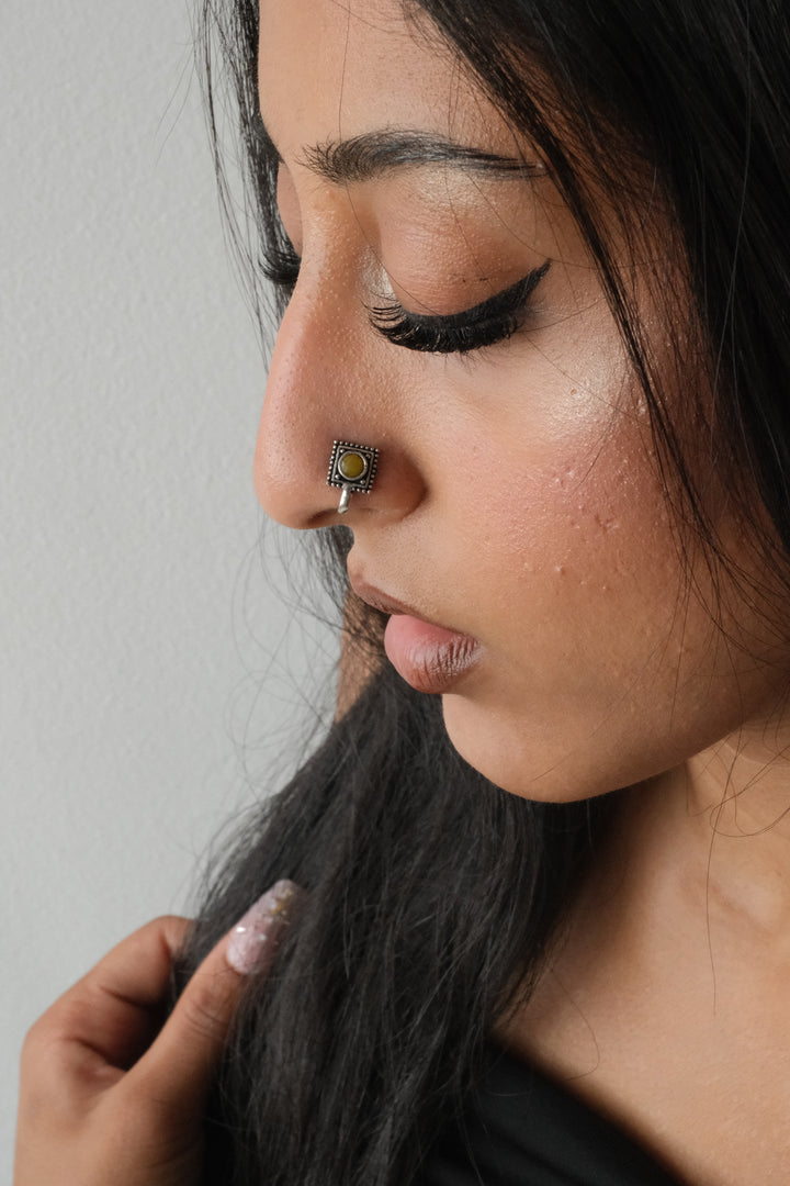 Mitu Yellow Stone Nose Ring