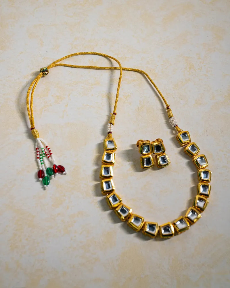 Maharani Gold Kundan Earrings