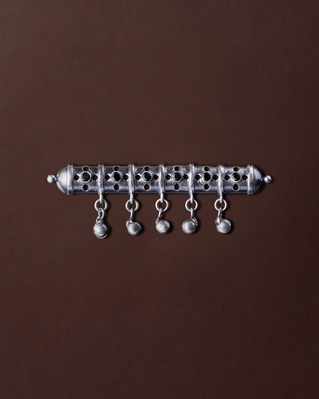 Bold 4-Finger Ring (Black)